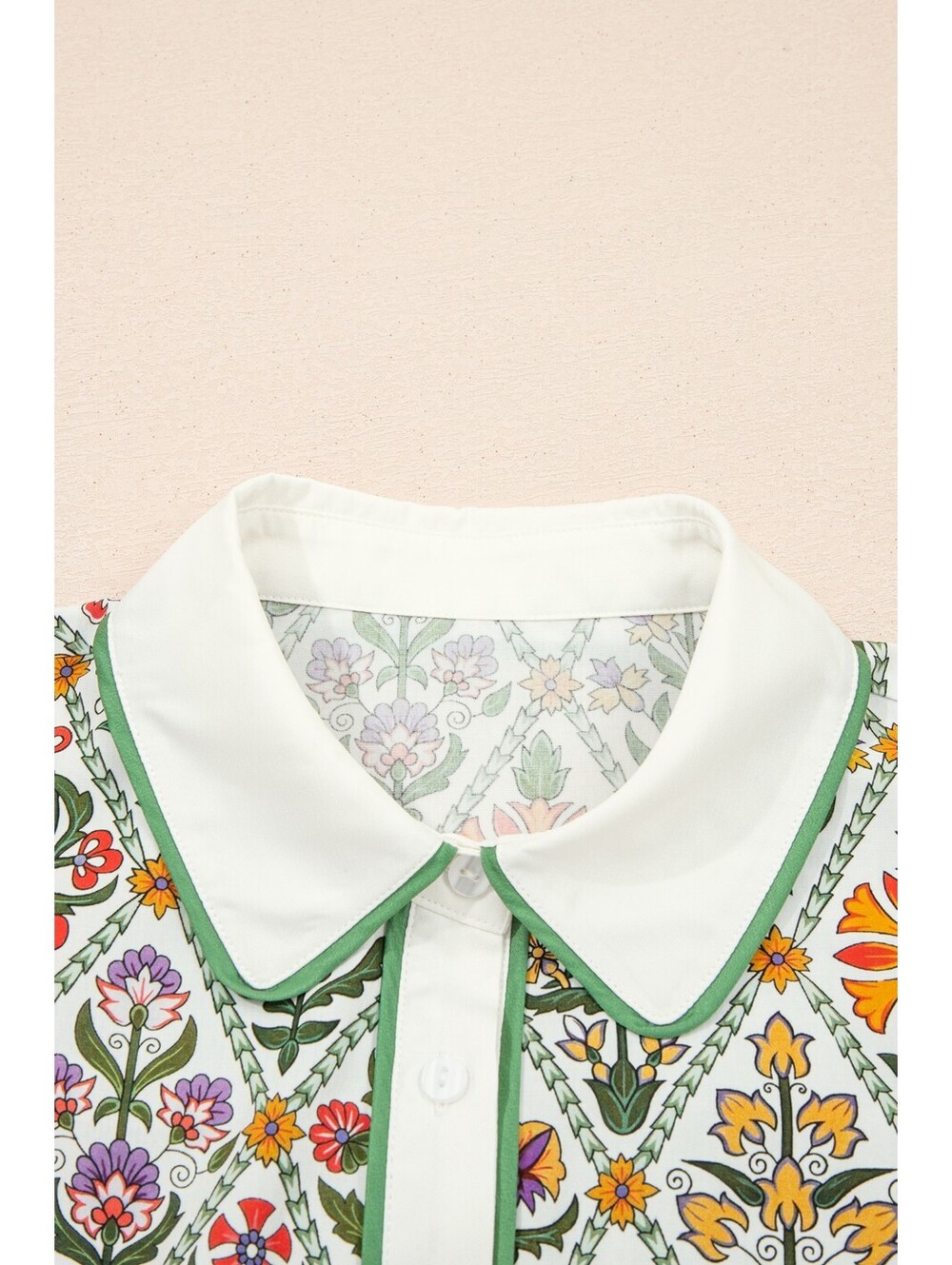 Vintage Style Floral Pattern Button-Up Shirt with Puff Sleeves - Picture 6 of 8
